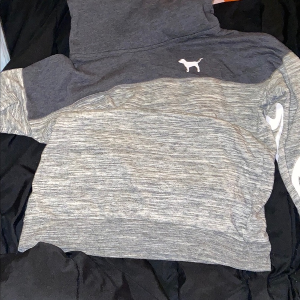 PINK xs hoodie